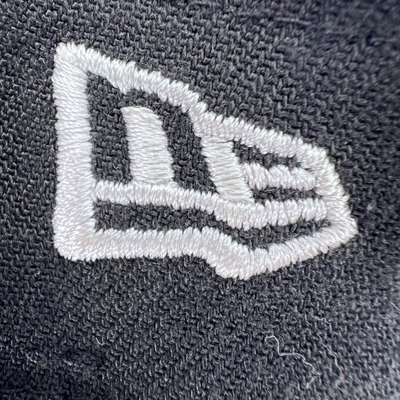 Las Vegas Raiders New Era NFL Adjustable Visor Cap Hat Hook and Loop Closure - Picture 5 of 16